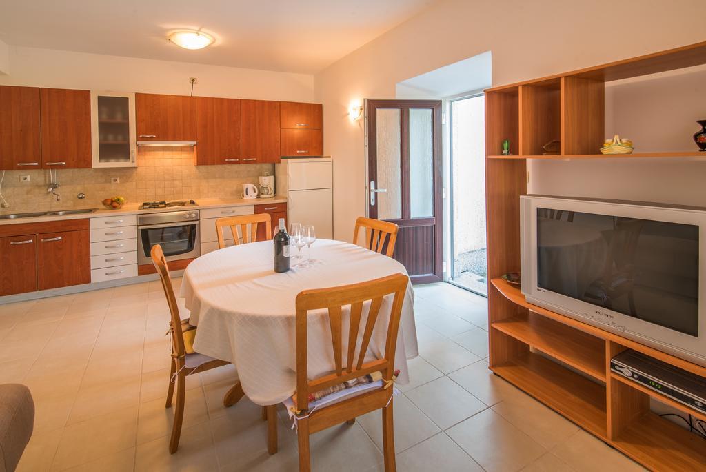 Apartment Ana 1 مالينسكا المظهر الخارجي الصورة